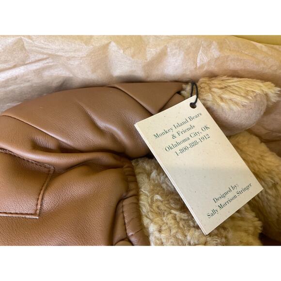 TEXACO BEAR “ACE”, COLLECTABLE BEAR, TEXACO’S FLYING PIONEER - PLUSH Toy BEAR - Picture 6 of 6